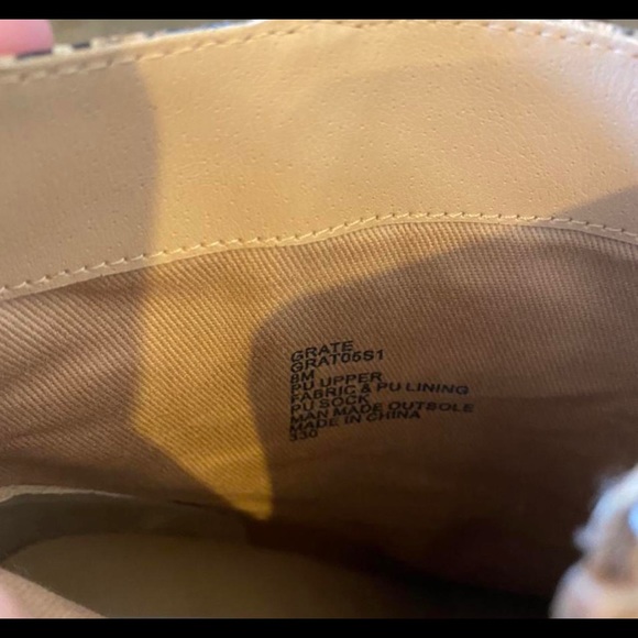 Steve Madden Boots; Women’s Size 8. NWOT - Picture 2 of 4